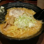 Hoshimiya Nihonbashihamamachiten - 赤味噌ラーメン