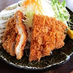 かつ丸 - ロースカツ定食アップ