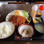 かつ丸 - ロースカツ定食