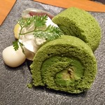 きんのぶた - 西尾抹茶を使ったロールケーキ