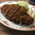 みのや - ロースカツ！
カリカリ衣で、脂がうまい。カラシつけたり七味かけたりして食べました。七味かけると脂の味が引き立つね。