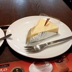 Ueshima Coffee Ten Azu Kumagaya Ten - 湯蒸しチーズケーキ(¥410)