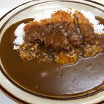 キッチン南海 沼袋店 - スパイシーな辛さのある「カツカレー」です