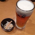 Chimney Tokyo Bikkusaito Mae Ten - お通しとビール