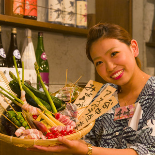 季節感じる食財で「豚巻串」「月替わりおすすめ」！