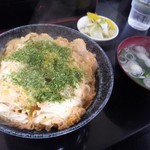 丸屋ソバ屋 - 親子丼 (650円)