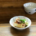 寿々保食堂 - サービスの温やっこ♪