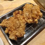 骨付鳥、からあげ、焼鳥 がブリチキン。 - からあげ（骨なしもも）（350円）