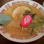 興盛亭 - 半みそラーメン