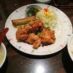 Osaka Osho Ishikiri Ten - 唐揚定食780円(若鳥唐揚、バリバリ春巻、きゅうり漬け、サラダ、ライス、スープ)