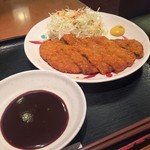 宮本むなし - ジャンボトンカツ定食 650yen