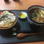 Wakamiya - そばとミニ目玉丼セット