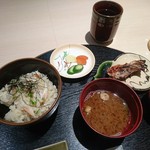 Kappou Takeda - ズワイガニの釜飯、香の物、味噌汁