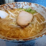 八龍 - みそラーメン