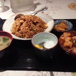 Creative Izakaya Nagomiya Ningyochohonten - 高菜チャーハン 800円