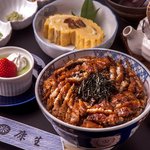 まぶし定食（う巻き、吸物、香物、デザート）