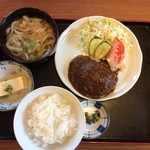 中村屋 - 料理写真:ハンバーグ定食！お腹いっぱい