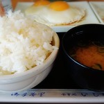 Family Restaurant Ishibashi - ご飯は山盛り