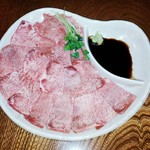 Yakiniku Motsu-nabe Rokuta - 