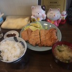 Kawashima Ya - 山賊焼定食全景。