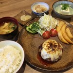 Teppanyaki Ipponmatsu - チーズハンバーグ定食