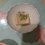 おどり - ごま豆腐