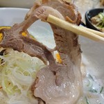 暁 製麺 - チャーシュー