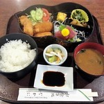 なかに - 日替りなかに弁当　780円