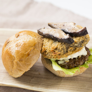 THIS Izu Shiitake Burger ranked 2nd in Japan