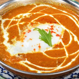 Authentic curry made by a Nepalese chef. You can adjust the spiciness to your liking.