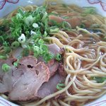 うなりや - うますぎるラーメン