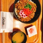 日本の大衆食堂　たつ吉 - 