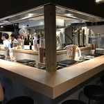 Yakiniku Nikukyuu - １F店内！