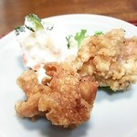 Tenshin - 昼日替定食730円 今日は八宝菜  餃子350円