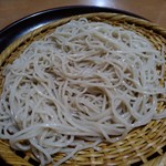 たちばな源氏庵 - 【2017.6.24(土)】天ざる蕎麦(並盛)1,490円の麺