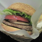 FRESHNESS BUGER  Toshimaku Higashikebukuro Ten - クラシックバーガー