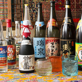 More than 100 types of awamori ordered from 48 Okinawa breweries!