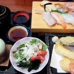 Sushi Waka & Shunsai Waka - すし定食