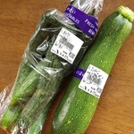 野菜直売所スマイルとちお - 料理写真:ズッキーニときゅうり