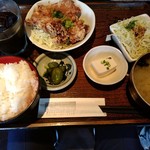 居酒屋 十八番 - 【2017.7.24(月)】本日の日替り定食(ユーリンチー)700円