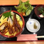 高山すし - うな丼　税込980円