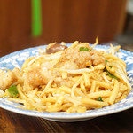 橋野食堂 - ホルモンうどん（ピリ辛）1玉 790円