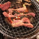 七輪焼肉 塩ホルモン 蛤亭 - 