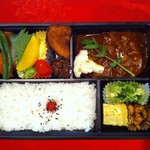 Steak House Akaneya - 【ハンバーグ弁当】2160円。ボリューム満点で大変人気があります！