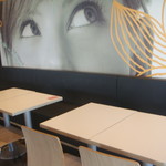 McDonald's Maebashi Garden Ten - 内観