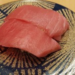 Daiki Suisan Kaiten Zushi Rinku Shi-Kuru Ten - トロ