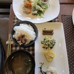 Harappa Cafe - のんびり昼ごはん（日替わりランチ）