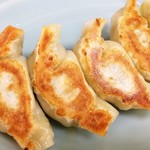 Gyoza no Taisho Ageo Honten - 餃子のアップ