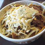 Sukiya Fuji No Miya Ten - とろ～り3種のﾁｰｽﾞ牛丼大盛610円