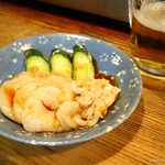 鎌蔵 - 2017年8月　帆立刺身【500円】初めから醤油がかけられてます